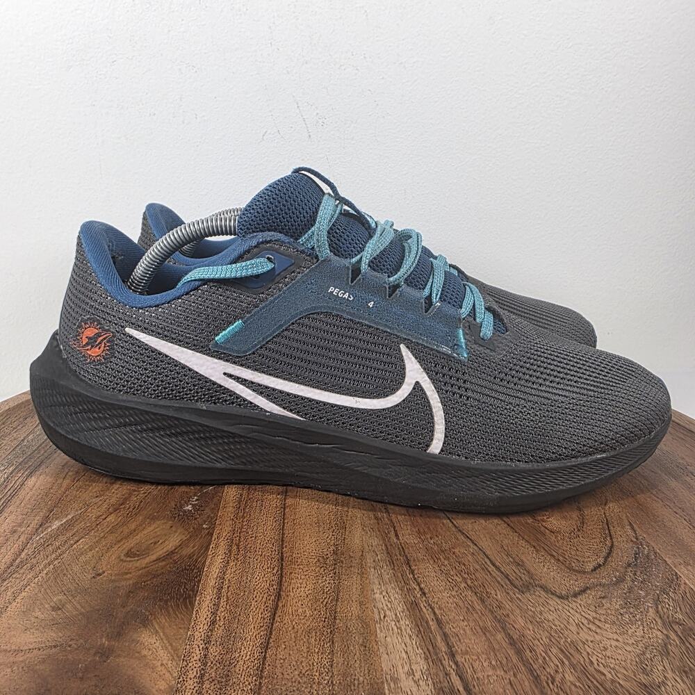 NFL X NIKE Air Zoom Pegasus 40 Miami Dolphins Mens Gray Size 11 Shoes DZ5997-001
